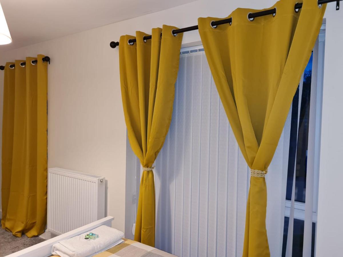 Mills Home Stays ดาร์บี ภายนอก รูปภาพ